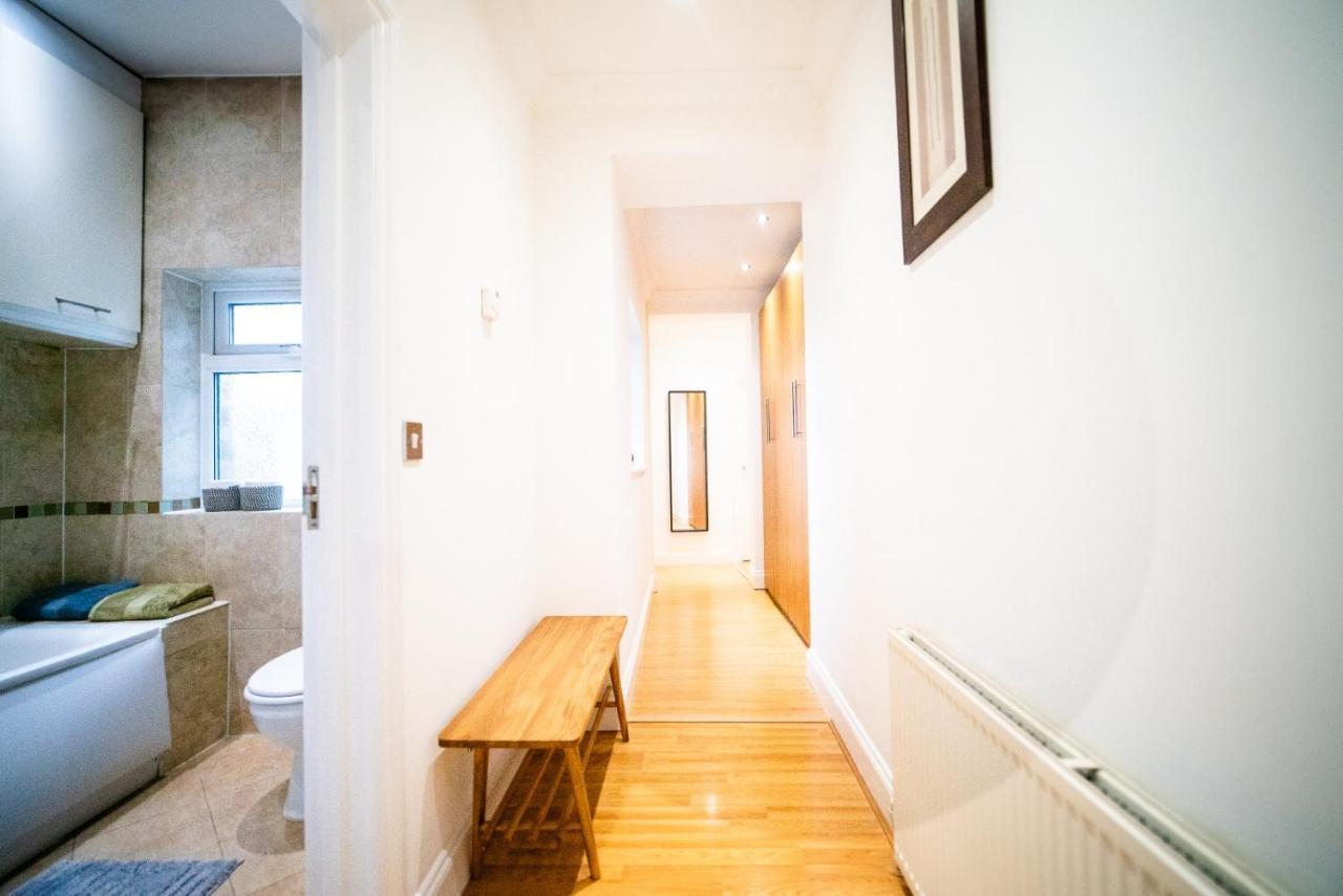 Stay With Serena Homes , One Bedroom Apartment Purley Eksteriør bilde